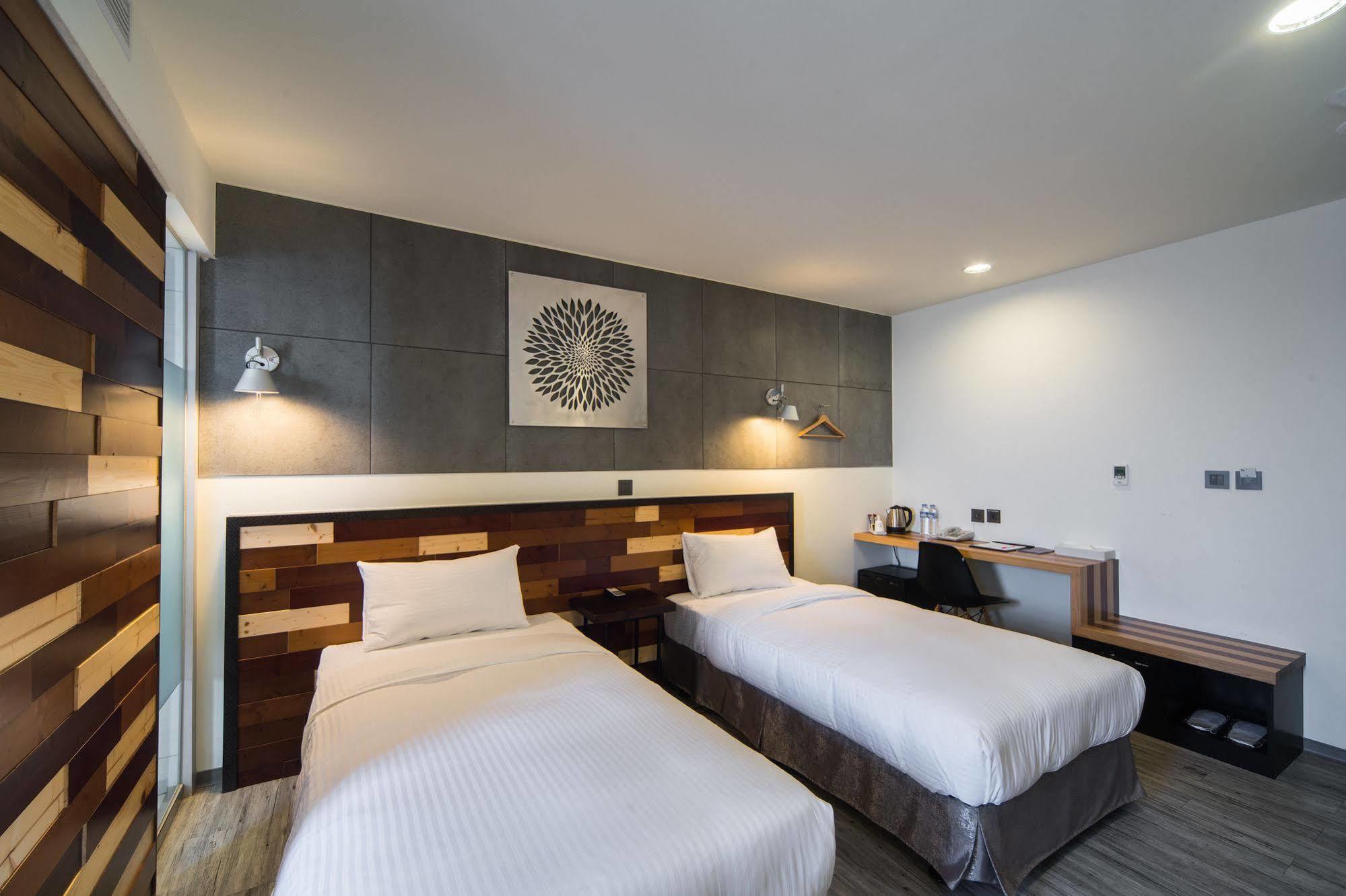 Xinshe Hotel - Hsinchu Exteriör bild