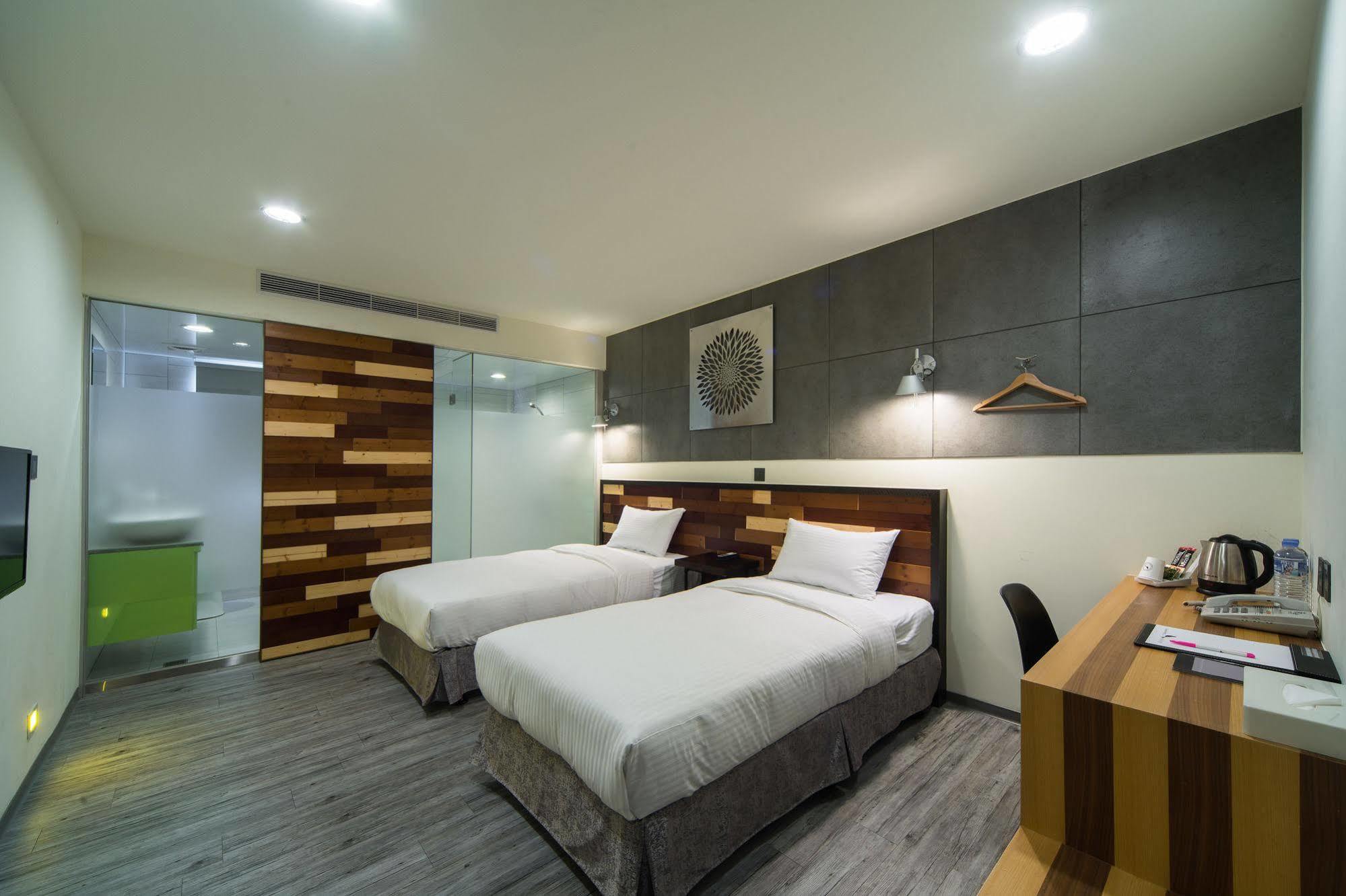 Xinshe Hotel - Hsinchu Exteriör bild